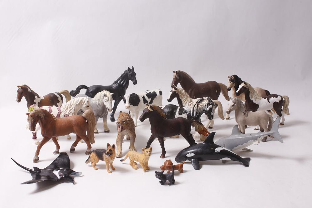 Schleich Animals Toy Figure Set Horses Bayala Shark Orca Dog ~ 260718-GW 354